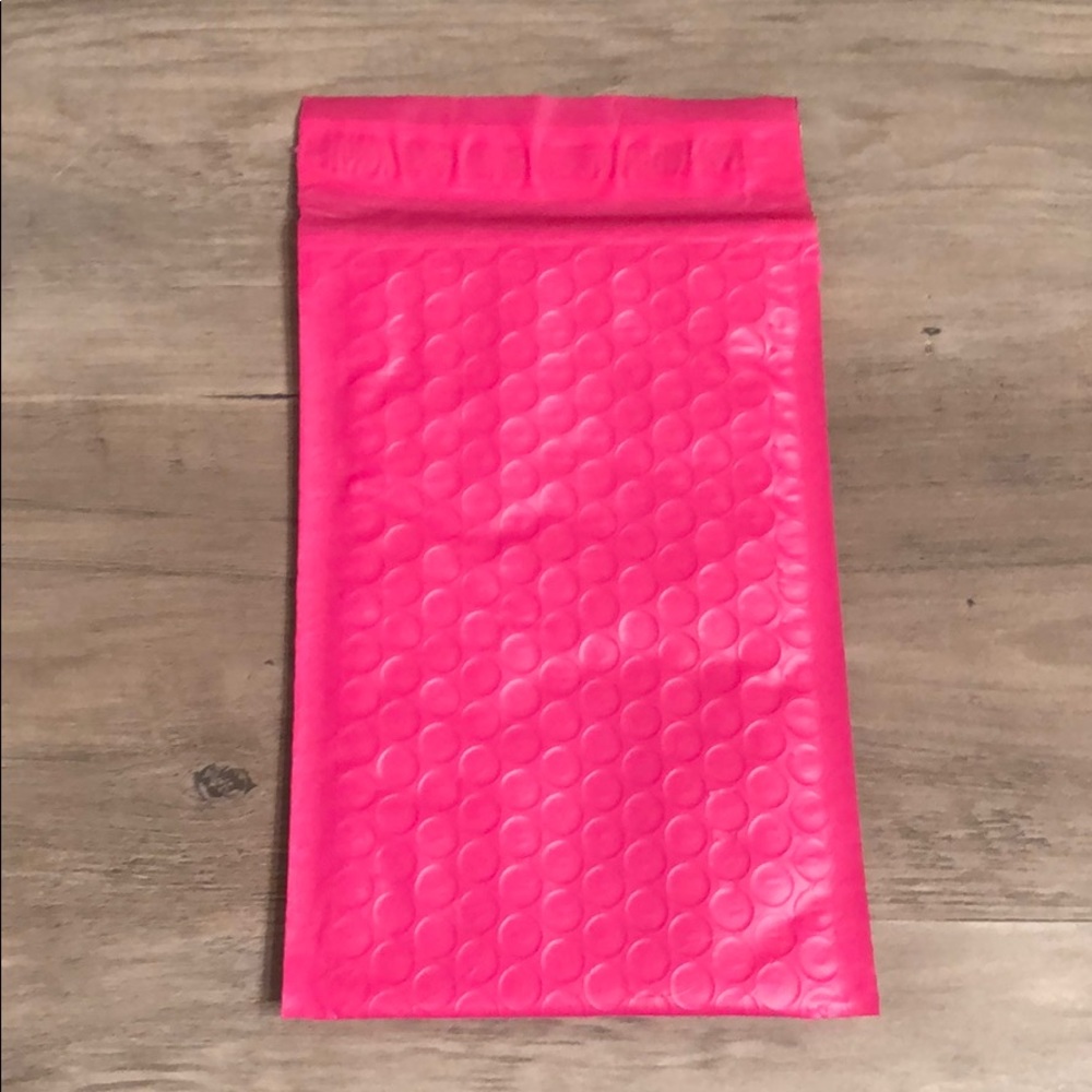Poly Bubble Mailers (10) 4in x 7in - Self-Adhesive